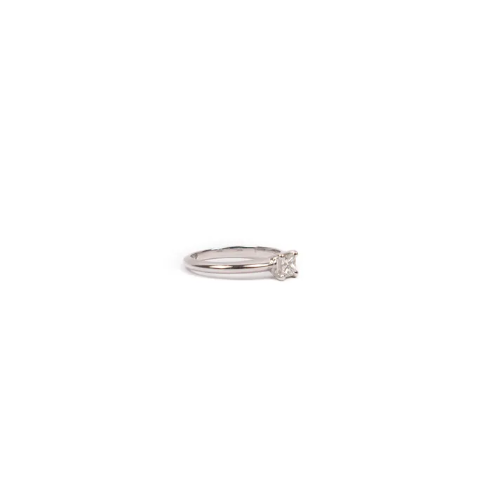Rings STORE 5a Luxury Preowned Goods PreOwned Solitaire Engagement Ring