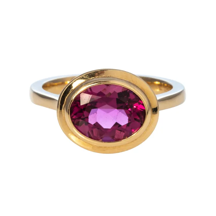 Goshwara Oval Rubellite Bezel Set 18K Gold Ring Goshwara PreStyled Sets