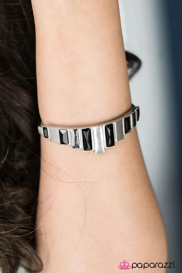 Paparazzi Bracelet Modern Metro Black Paparazzi Jewelry Bracelets