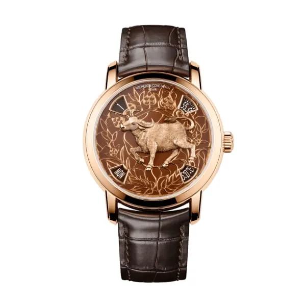 PreStyled Sets Vacheron Constantin Vacheron Constantin Metiers Dart 40mm Ref 86073000RB646 Brown 18K Red Gold Bull Motif Dial in 18K Rose Gold Case Brown Alligator Leather Strap PreStyled Sets Vacheron Constantin Vacheron Constantin Metiers Dart 40mm Ref 86073000RB646 Brown 18K Red Gold Bull Motif Dial in 18K Rose Gold Case Brown Alligator Leather Strap