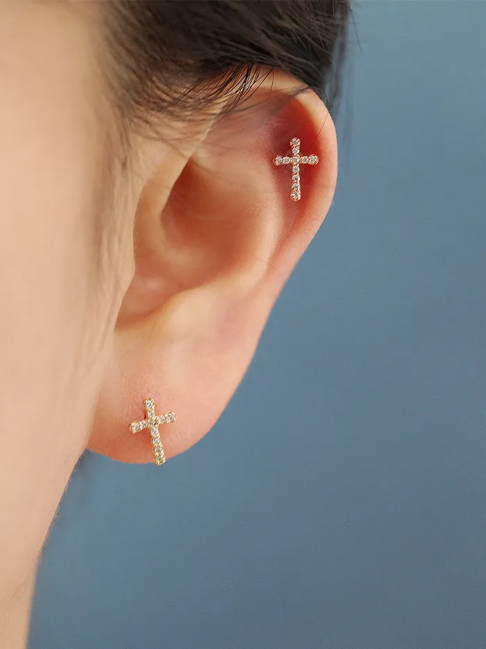 MinimalBijoux Earrings 14K Gold Cross Cubic Cartilage Earring 20G18G16G