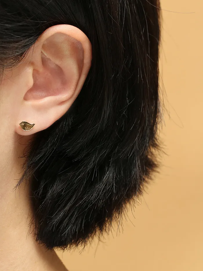 MinimalBijoux Earrings 14K Gold Cutey Bird Cartilage Earring 20G18G16G