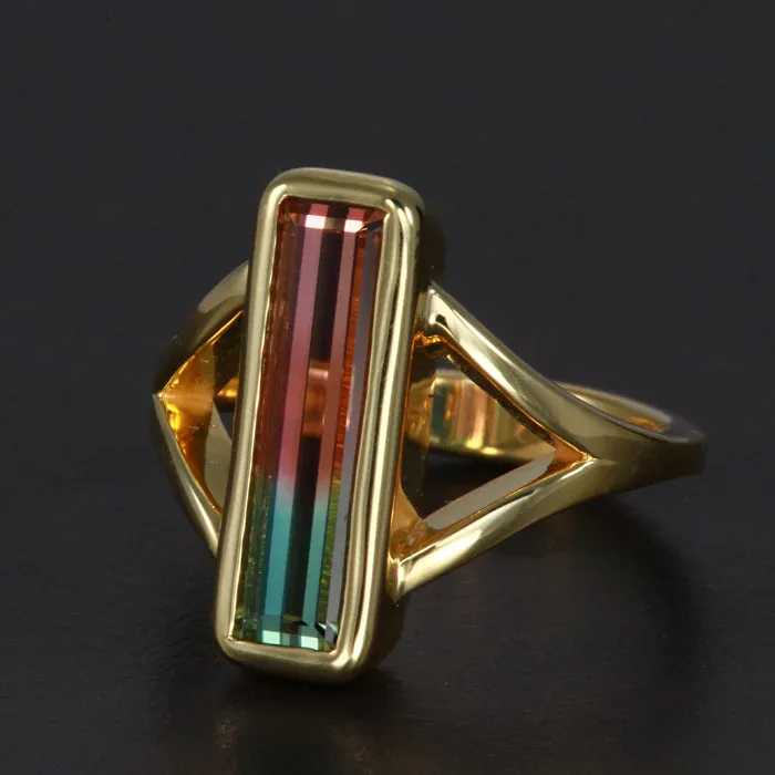 Moriartys Gem Art Rings 18K Yellow Gold BiColor Tourmaline Ring 231 Carats