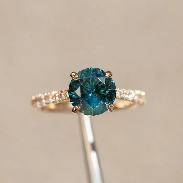 PreStyled Sets Anueva Jewelry 254ct Round Teal Sapphire Hidden Halo Solitaire with French Set Diamonds in 18k Yellow Gold