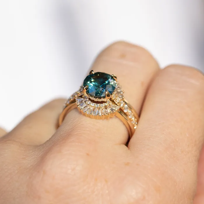 PreStyled Sets Anueva Jewelry 254ct Round Teal Sapphire Hidden Halo Solitaire with French Set Diamonds in 18k Yellow Gold