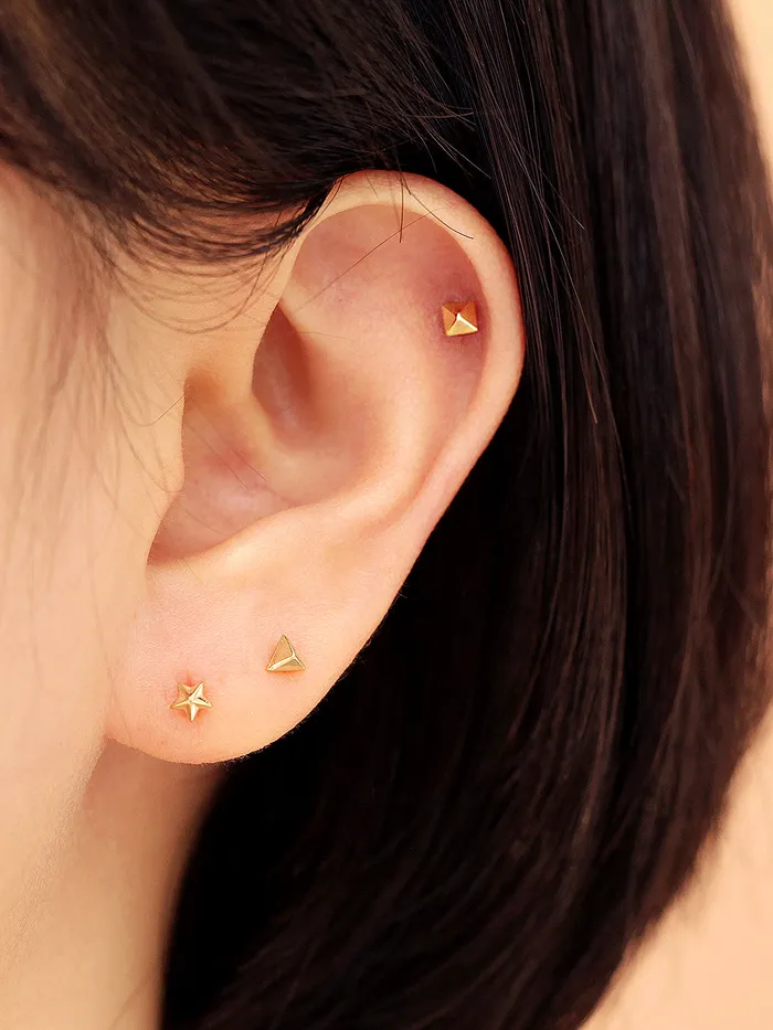PreStyled Sets MinimalBijoux 14K Gold Tiny Pyramid Internally Threaded Labret Piercing 18G16G