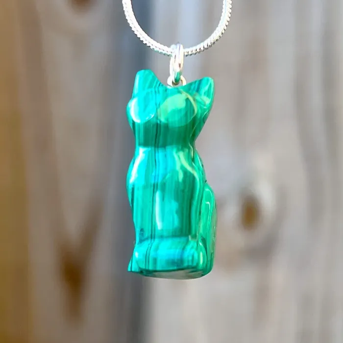Genuine Malachite Cat Necklace Magic Crystals Necklaces