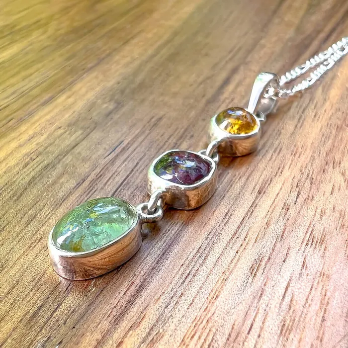 Necklaces Magic Crystals Multicolor Tourmaline Stone Necklace