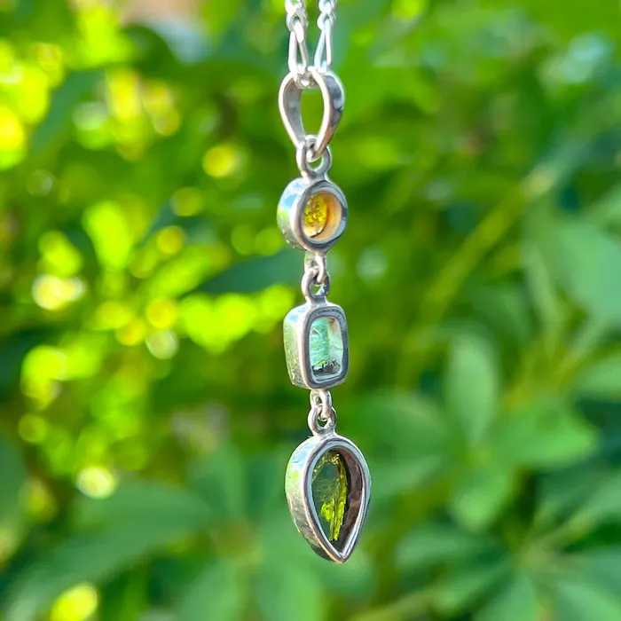 Necklaces Magic Crystals Multicolor Tourmaline Stone Necklace