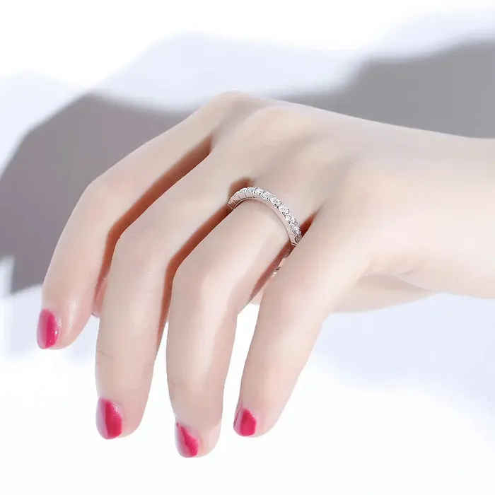 Rings Luxus Moissanite Rings Jewelry Platinum Plated Silver Moissanite Anniversary Band 04ct Total